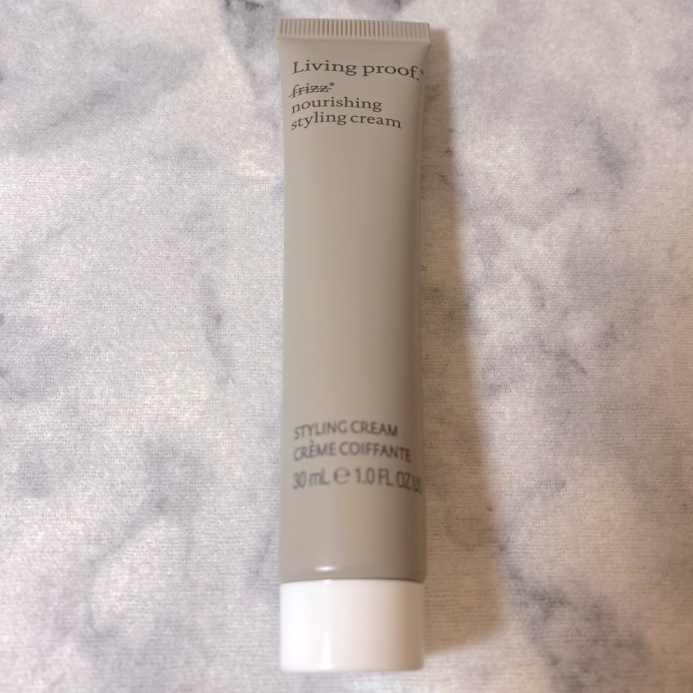 Living Proof Hair Beauty Set-Frizz Styling Cream & 5-in-1 Hair Treatment-2pc-NEW - Picture 3 of 11